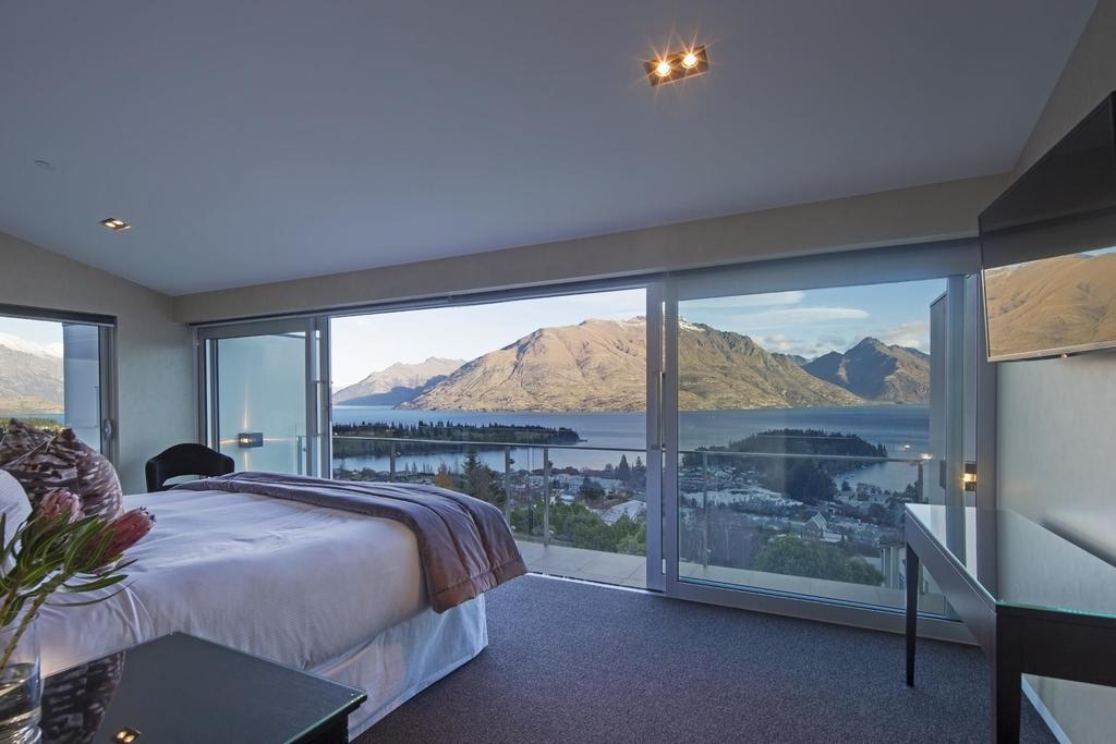Villa De Luxe, A Relax It'S Done Luxury Holiday Home Queenstown Exterior photo