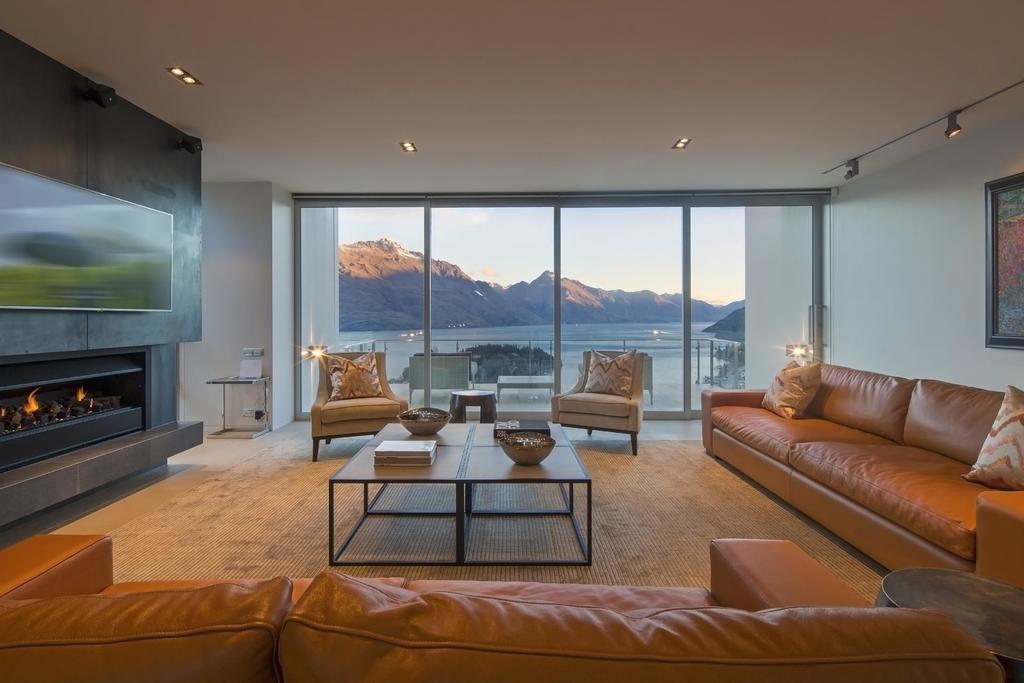 Villa De Luxe, A Relax It'S Done Luxury Holiday Home Queenstown Exterior photo